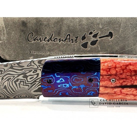 CavedonArt Jabalí Red Acero Damasteel Hueso